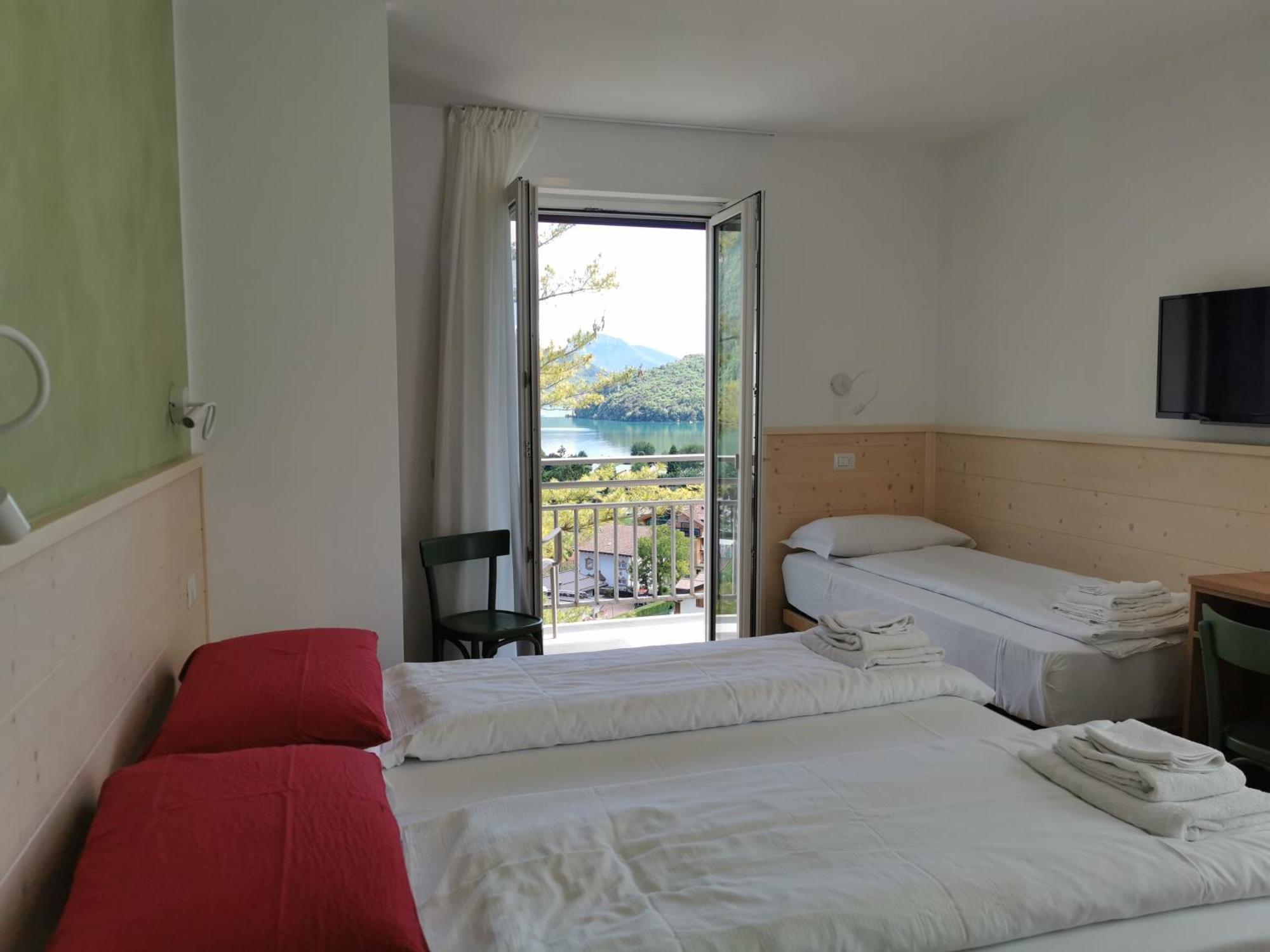 Hotel Miramonti Molveno Ngoại thất bức ảnh